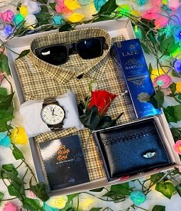 চেক শার্ট কম্বো